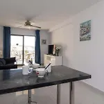 Castle Harbour 35 - Two Bed Lägenhet Los Cristianos (Tenerife)