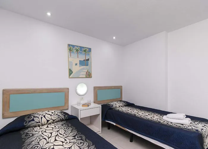 Castle Harbour 35 - Two Bed *