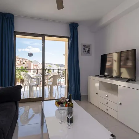 Apartment Castle Harbour 35 - Two Bed