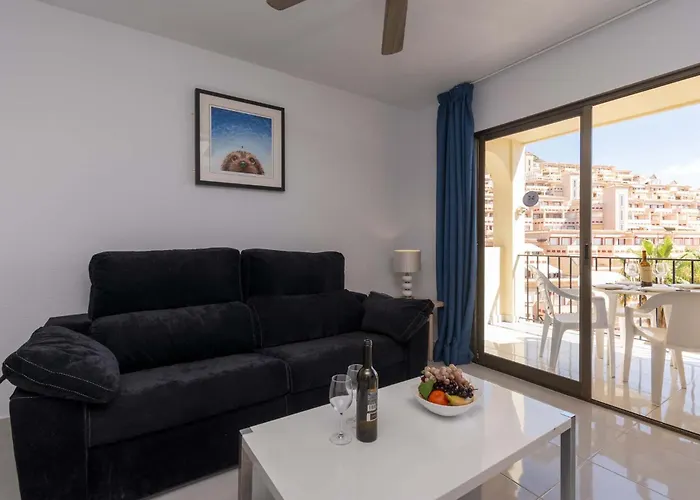 Castle Harbour 35 - Two Bed