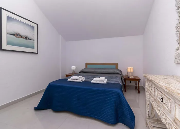 Castle Harbour 35 - Two Bed