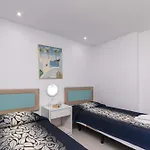Castle Harbour 35 - Two Bed *