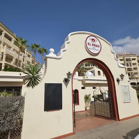 Castle Harbour 35 - Two Bed Daire